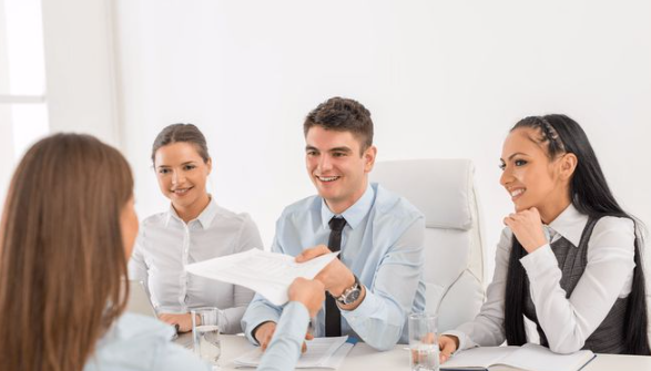 你能在职场中混到怎样的层次,取决于这三个人 你能在职场中混到怎样的层次,取决于这三个人